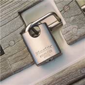 MASTER LOCK CADENAS ACIER INOXYDABLE LARGEUR 50MM